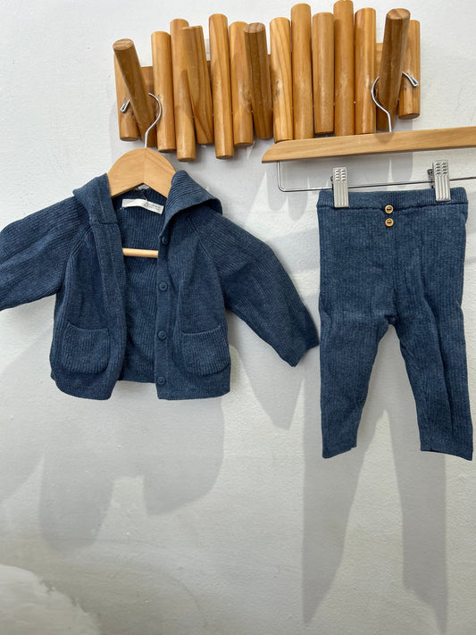 Blue cardigan and pants set 3-6m