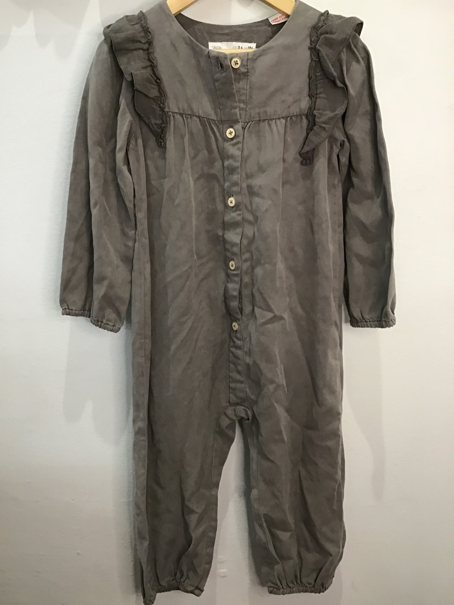 Ash grey romper 3-4y