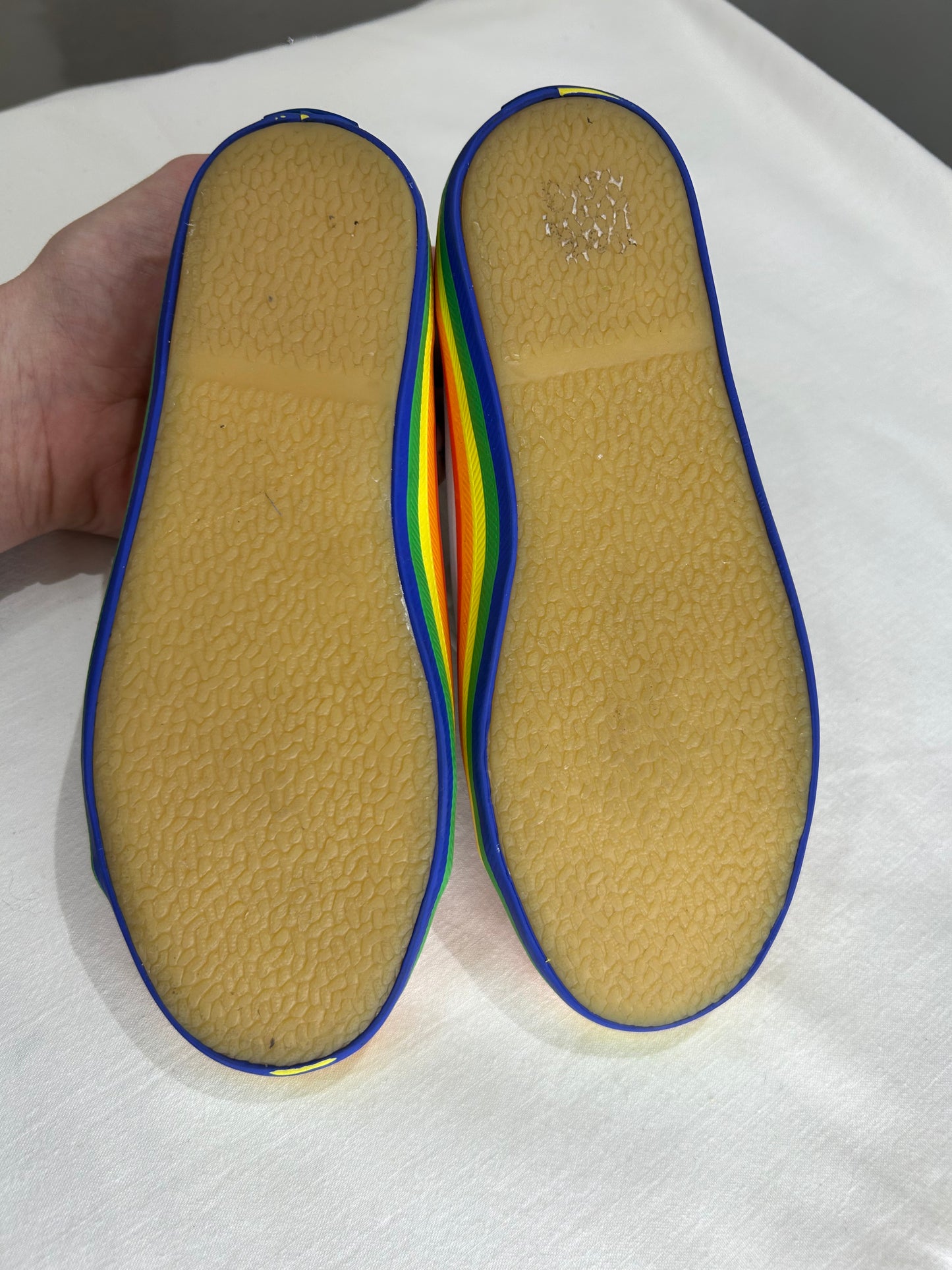 Y1 rainbow sole Keds