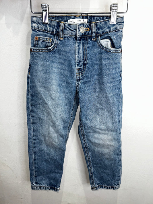 Mom jeans 6y