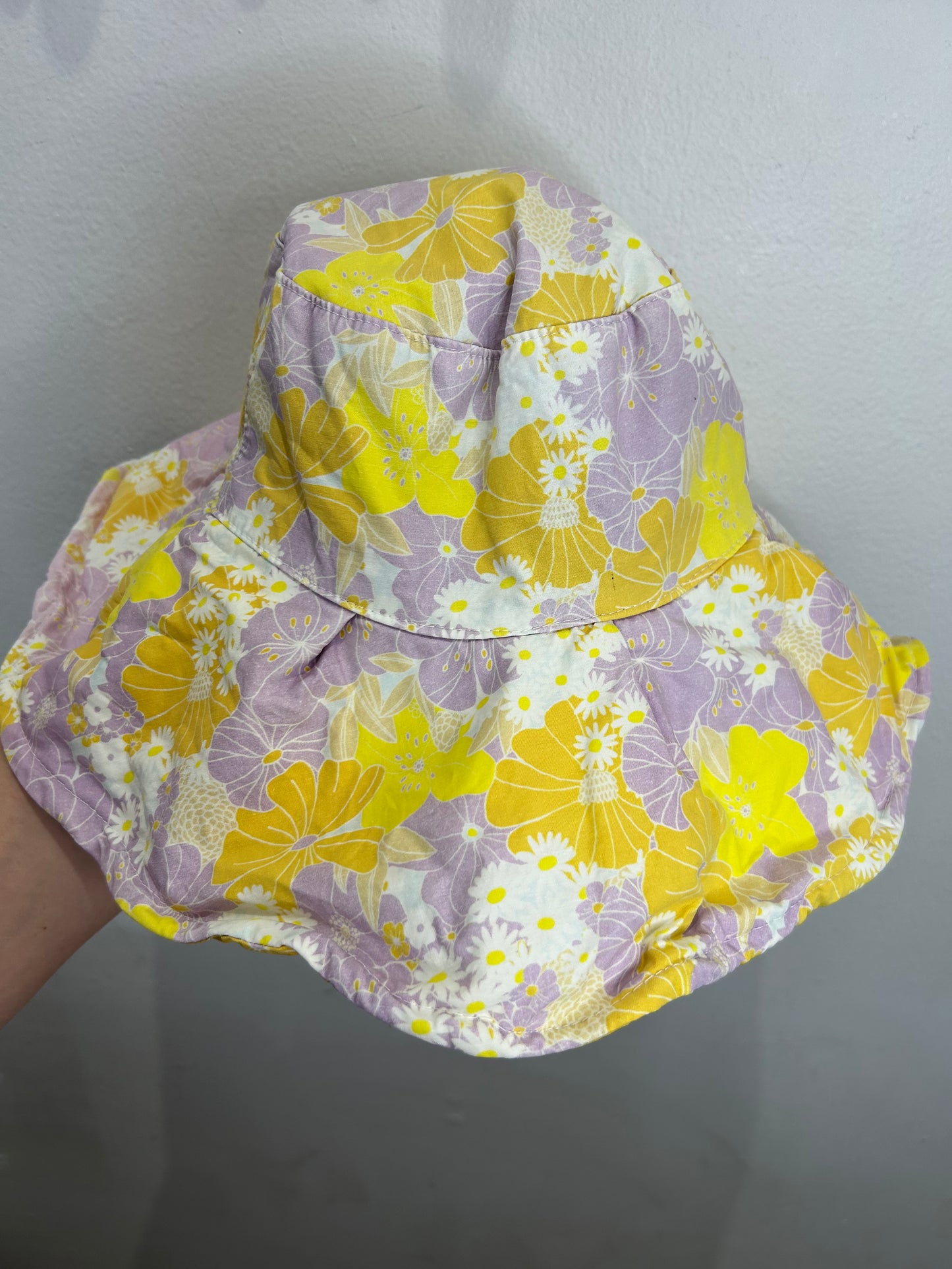 Floral print hat - adult one-size
