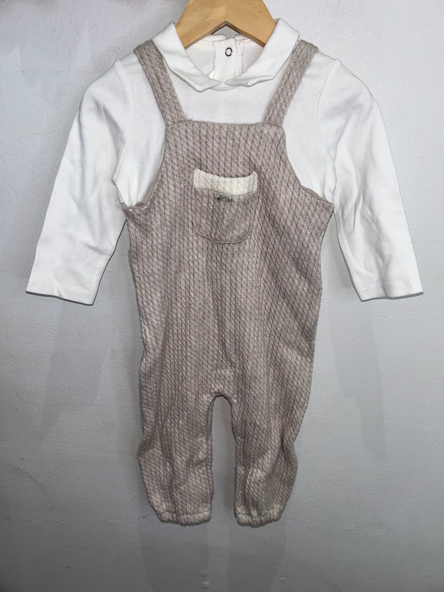 Mayoral beige knit romper 6-9m