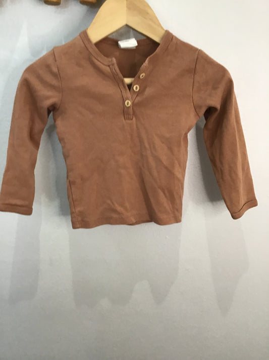 Tee brown henley 6-9m