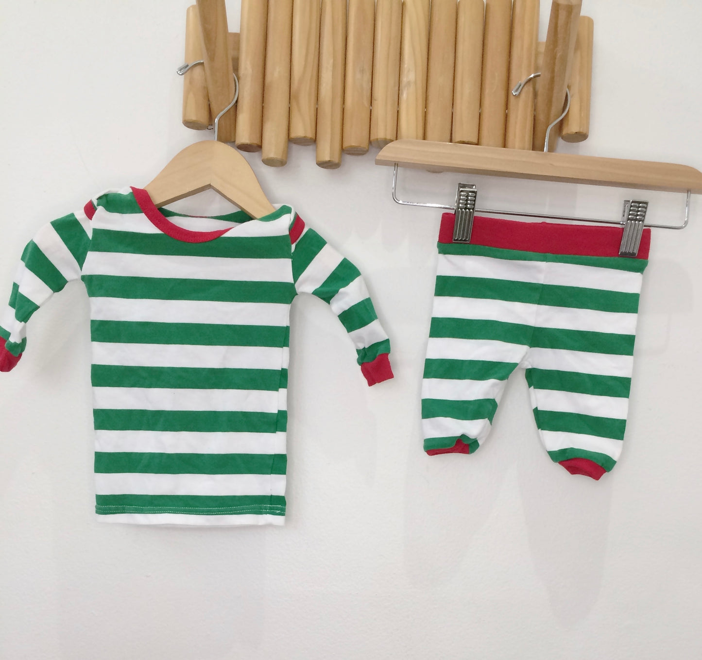 Green striped lounge set newborn