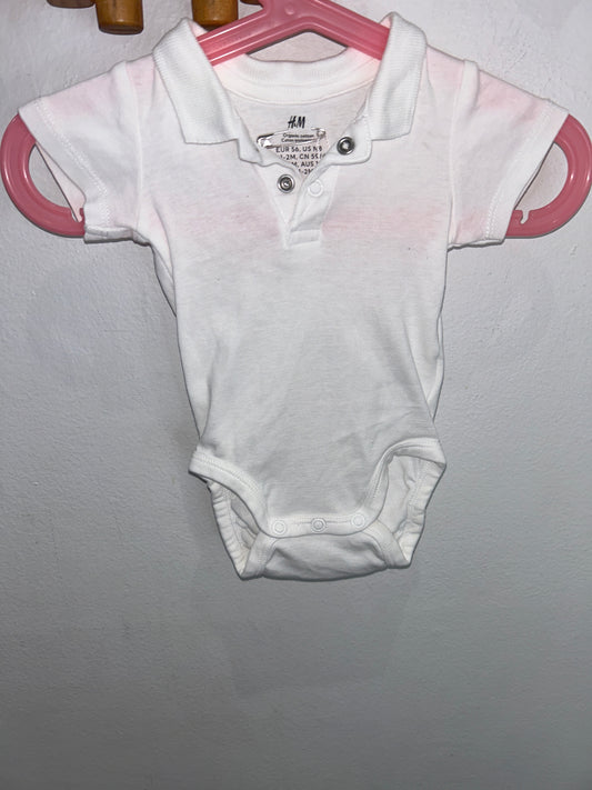 White Onesie w Collar 1-2m