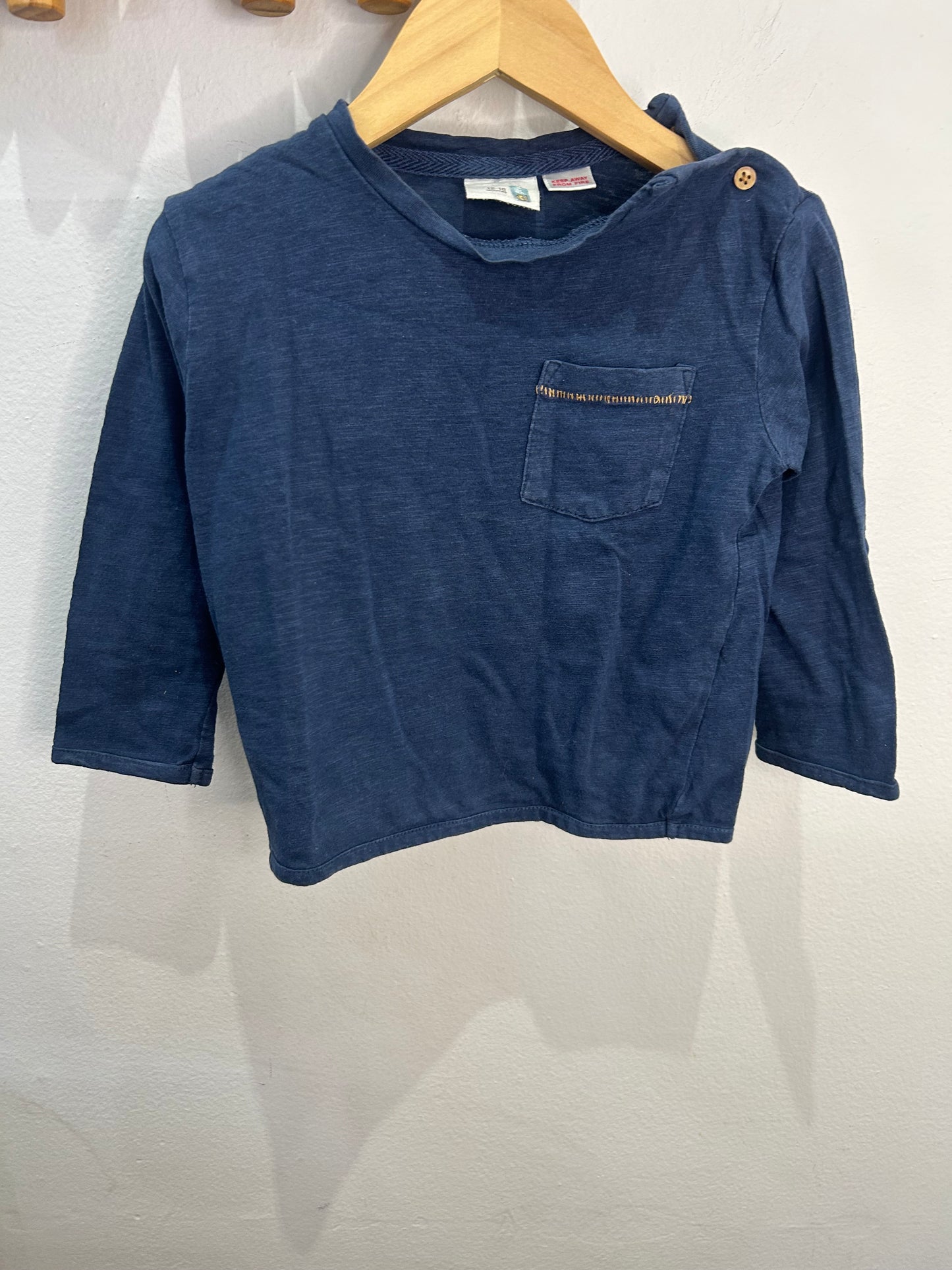 Blue pocket longsleeve 12-18m
