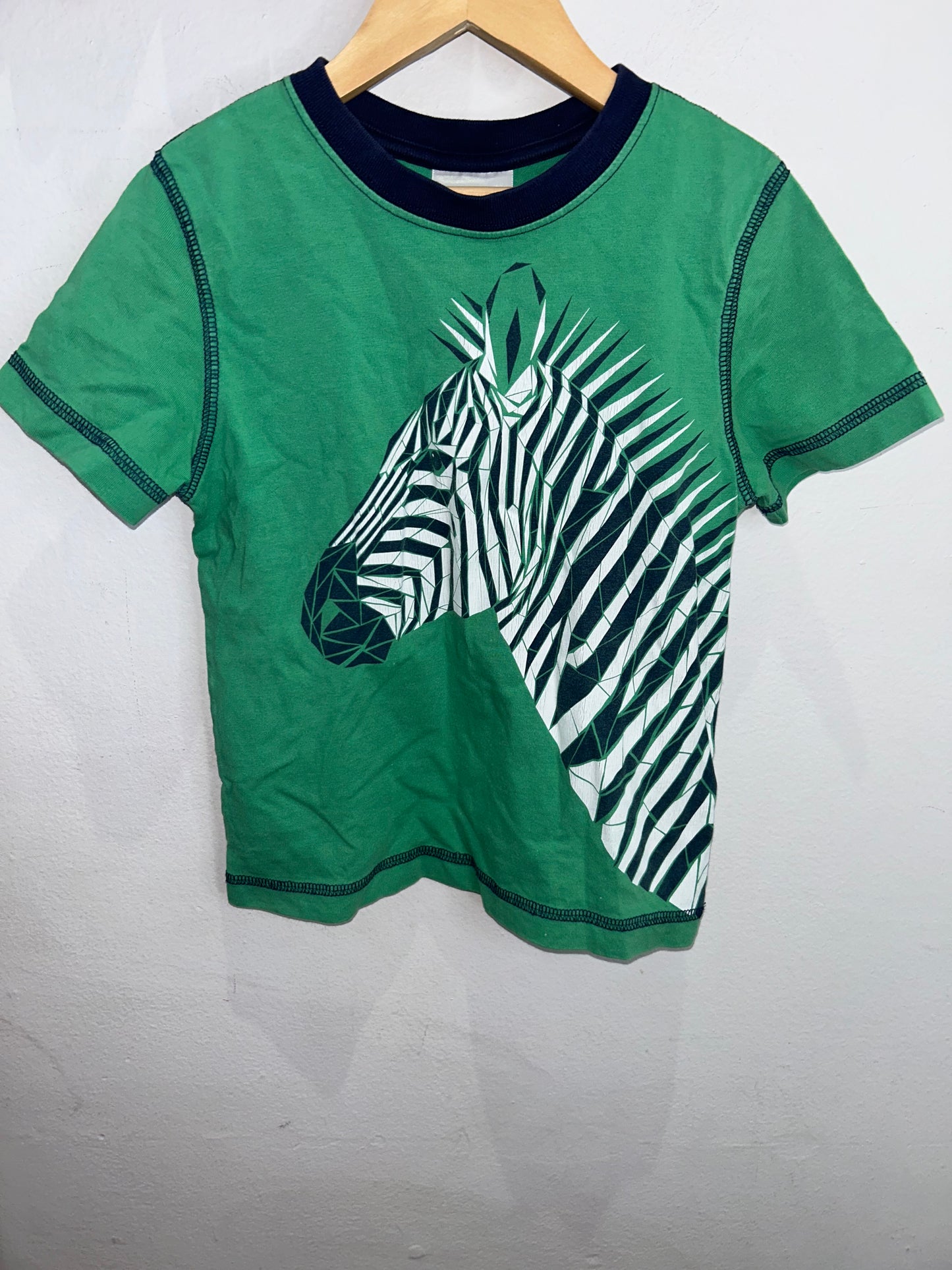 Hannah Andersson zebra tee 5y