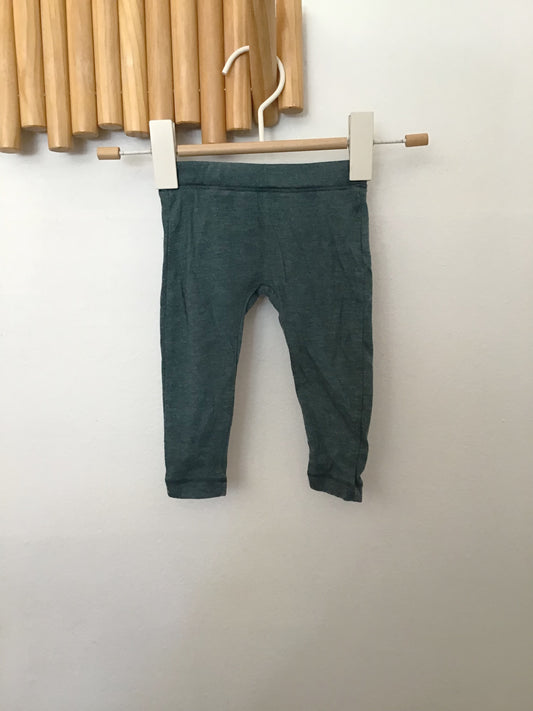 Imps & Elfs green pants 9m