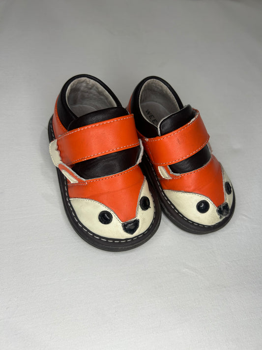 C5 Wee Squeak fox runners
