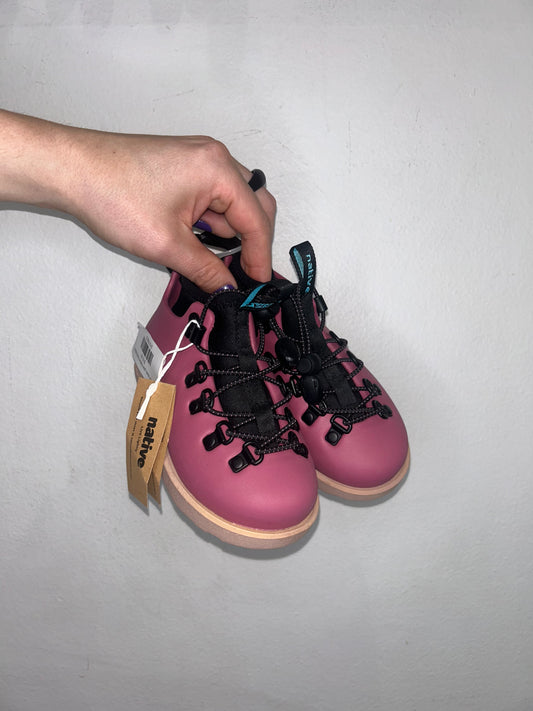C9 dusty pink Native boots NEW