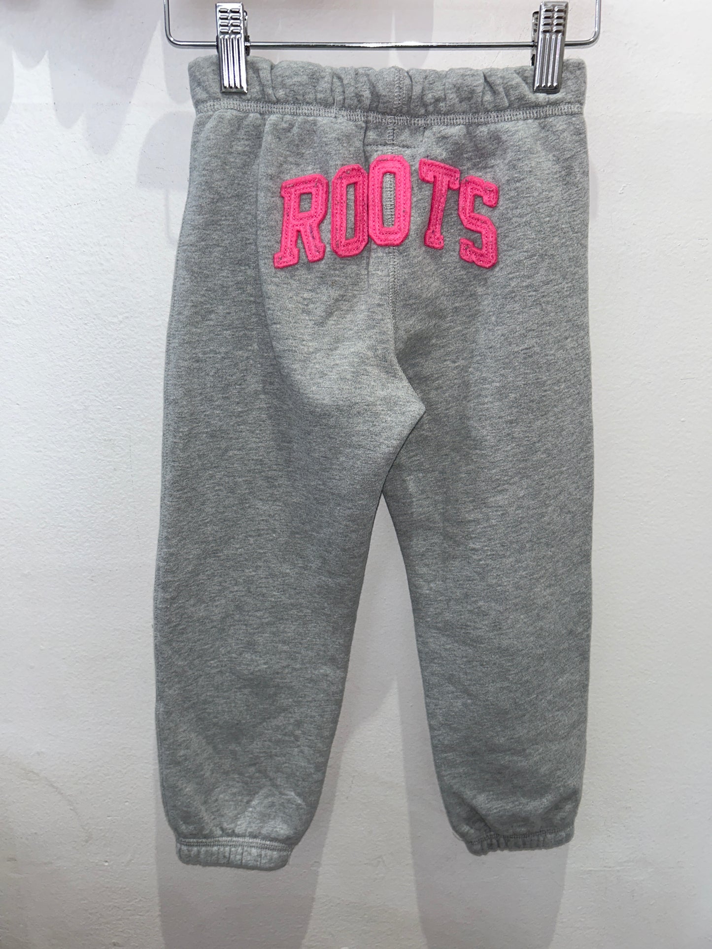 Roots grey joggers w bum logo 5y