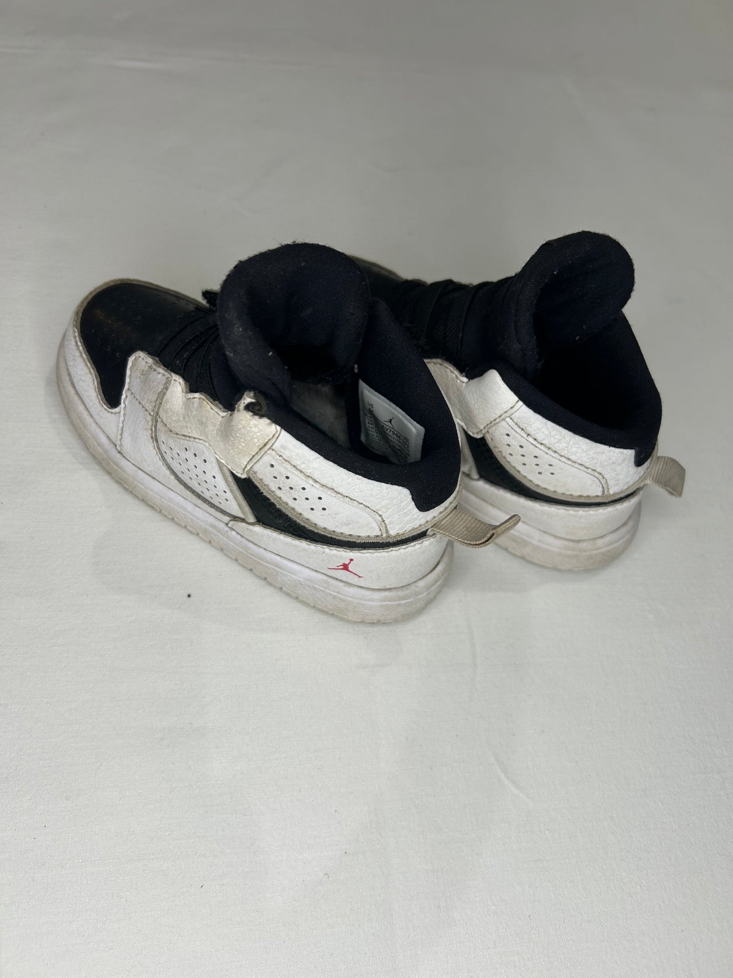 C8 Air Jordan high tops