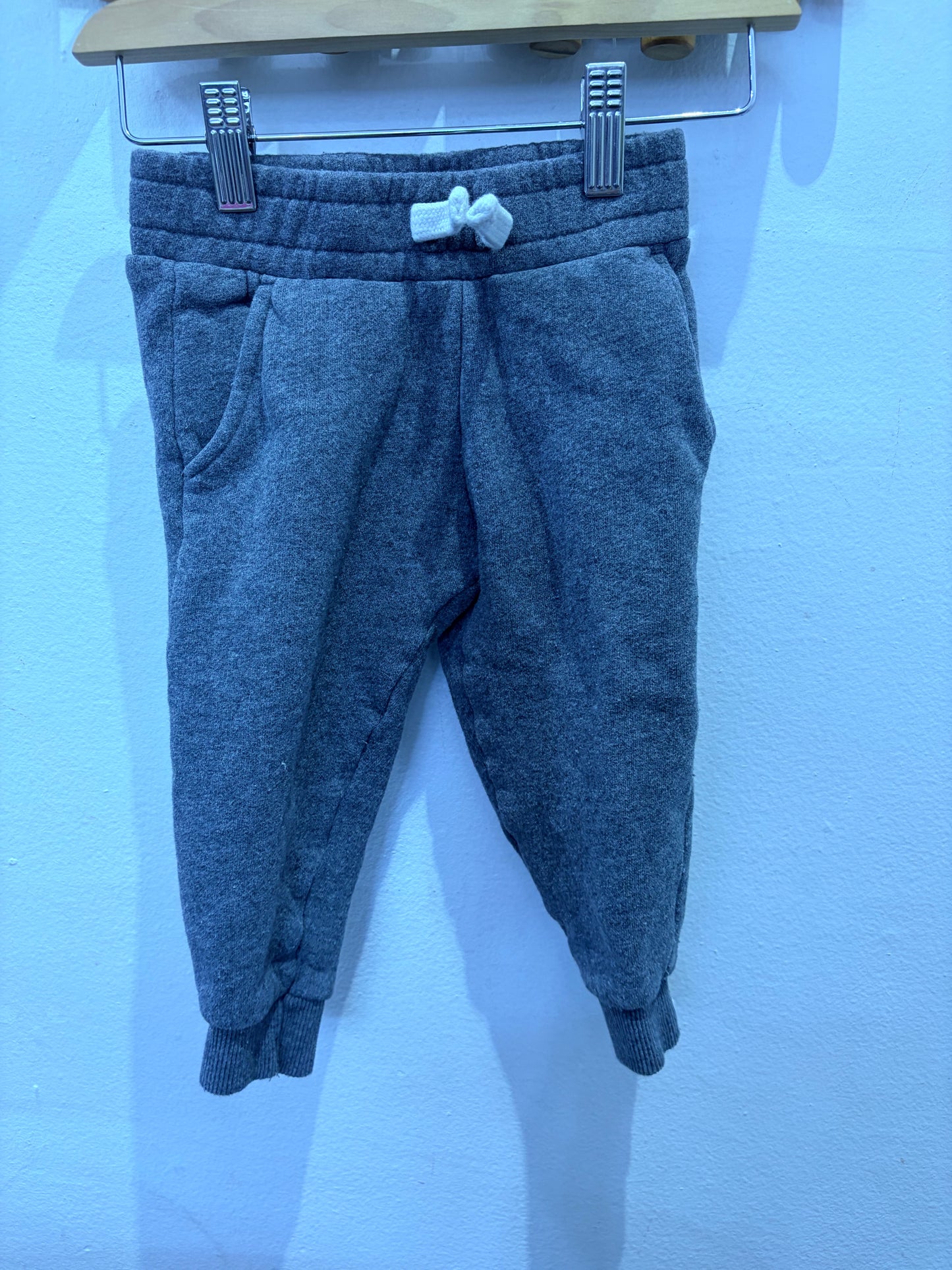Grey thick joggers 12-18m