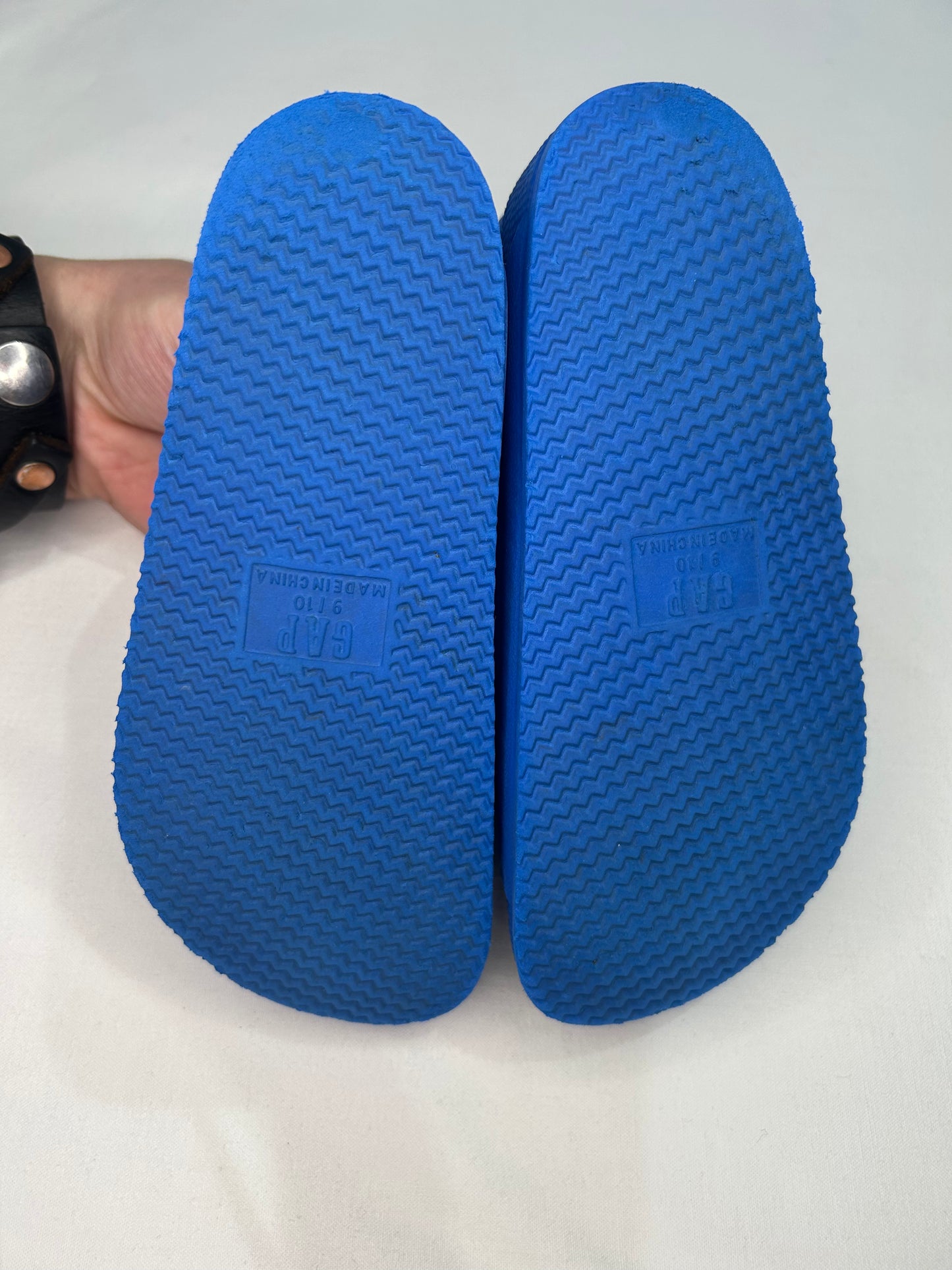 C9-10 blue rubber sandals