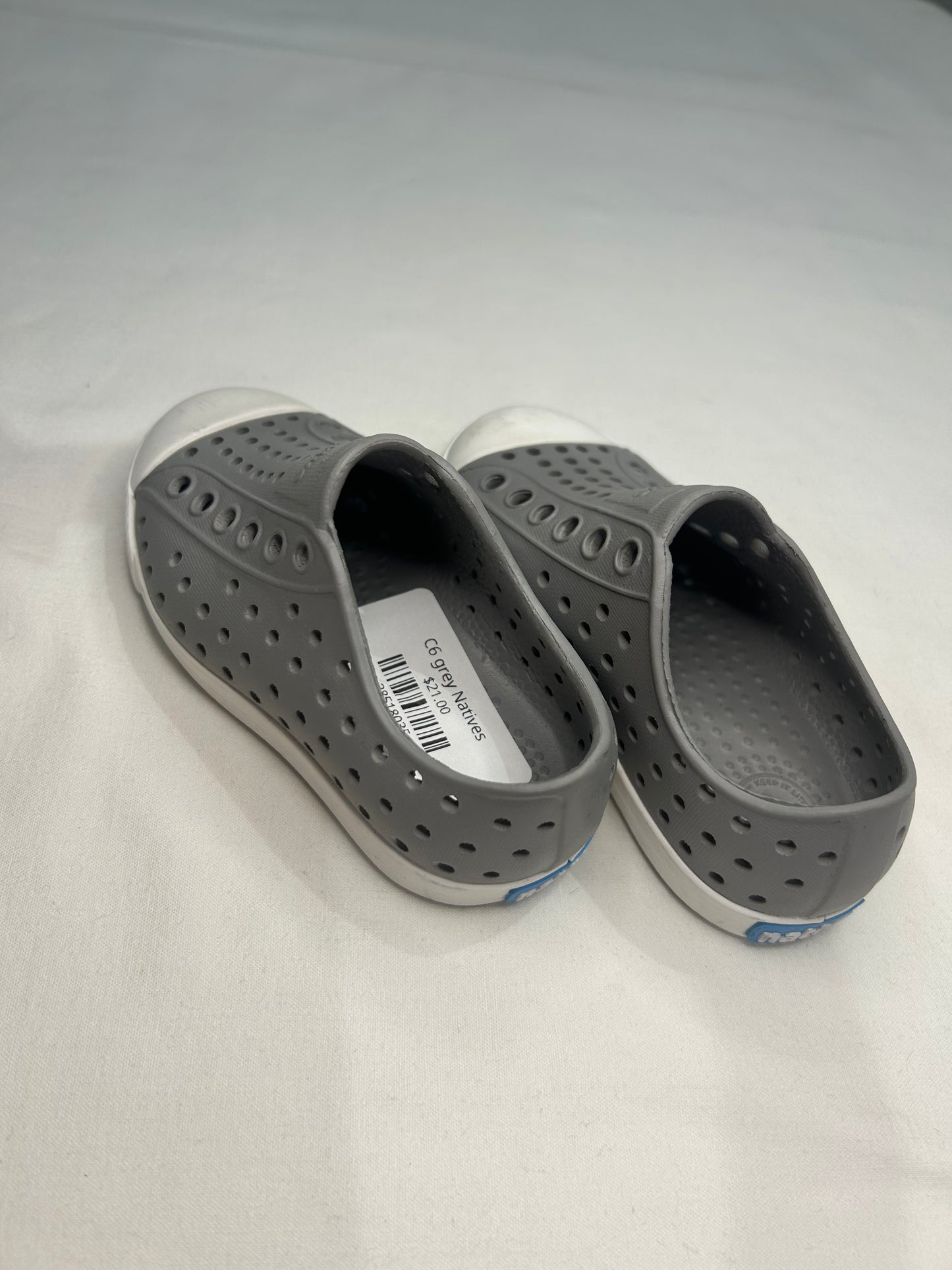 C6 grey Natives
