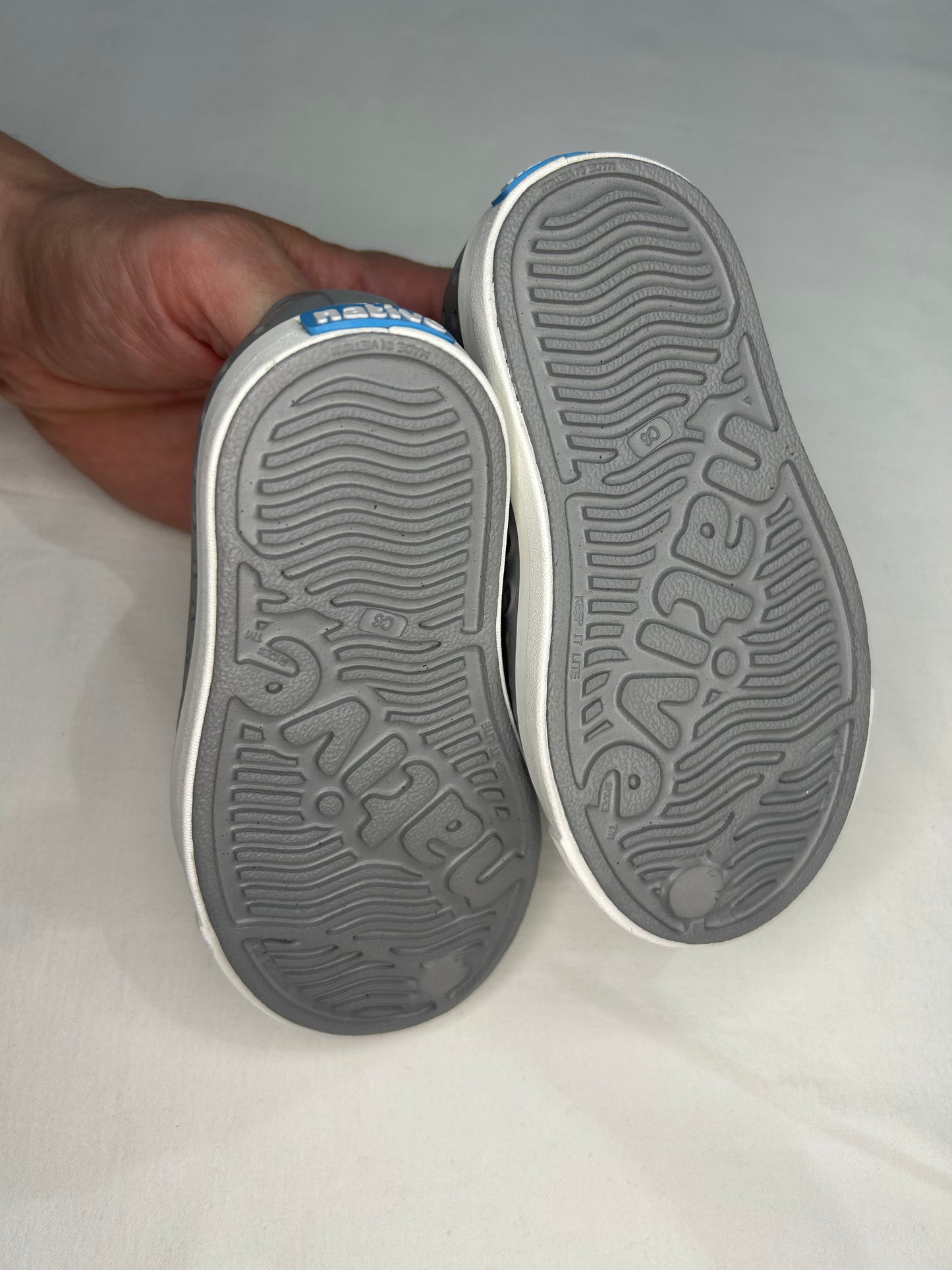 C6 grey Natives