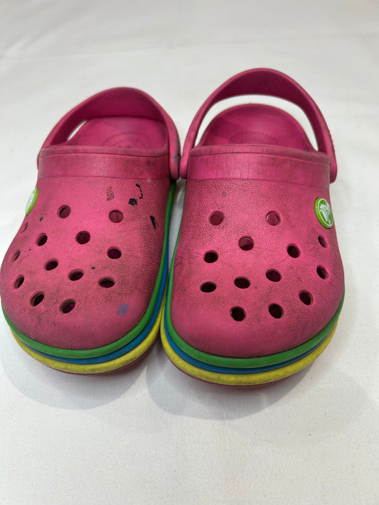 C12 pink crocs VGUC