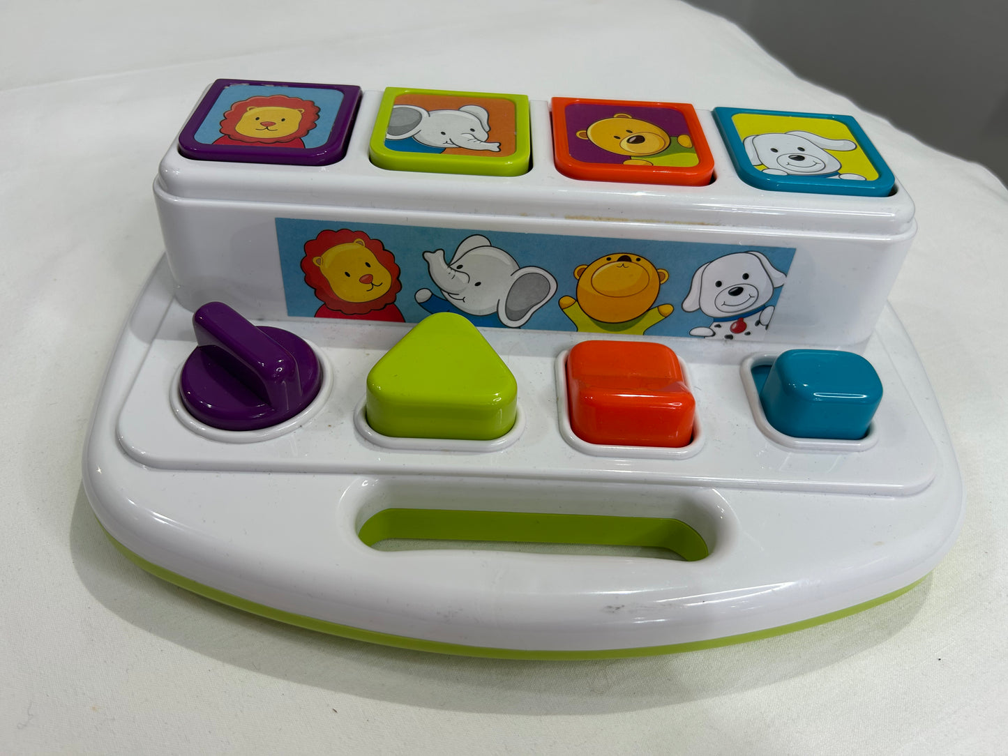 Battat pop-up pals toy