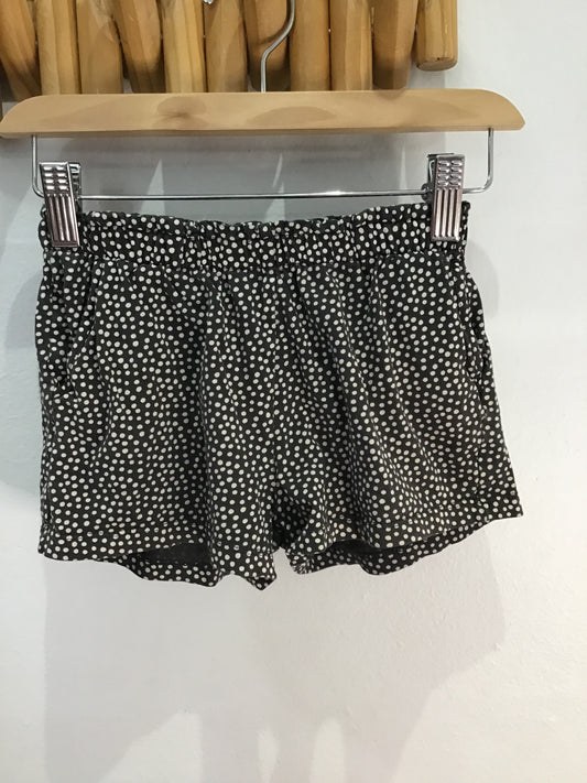 Shorts dots 4-5y