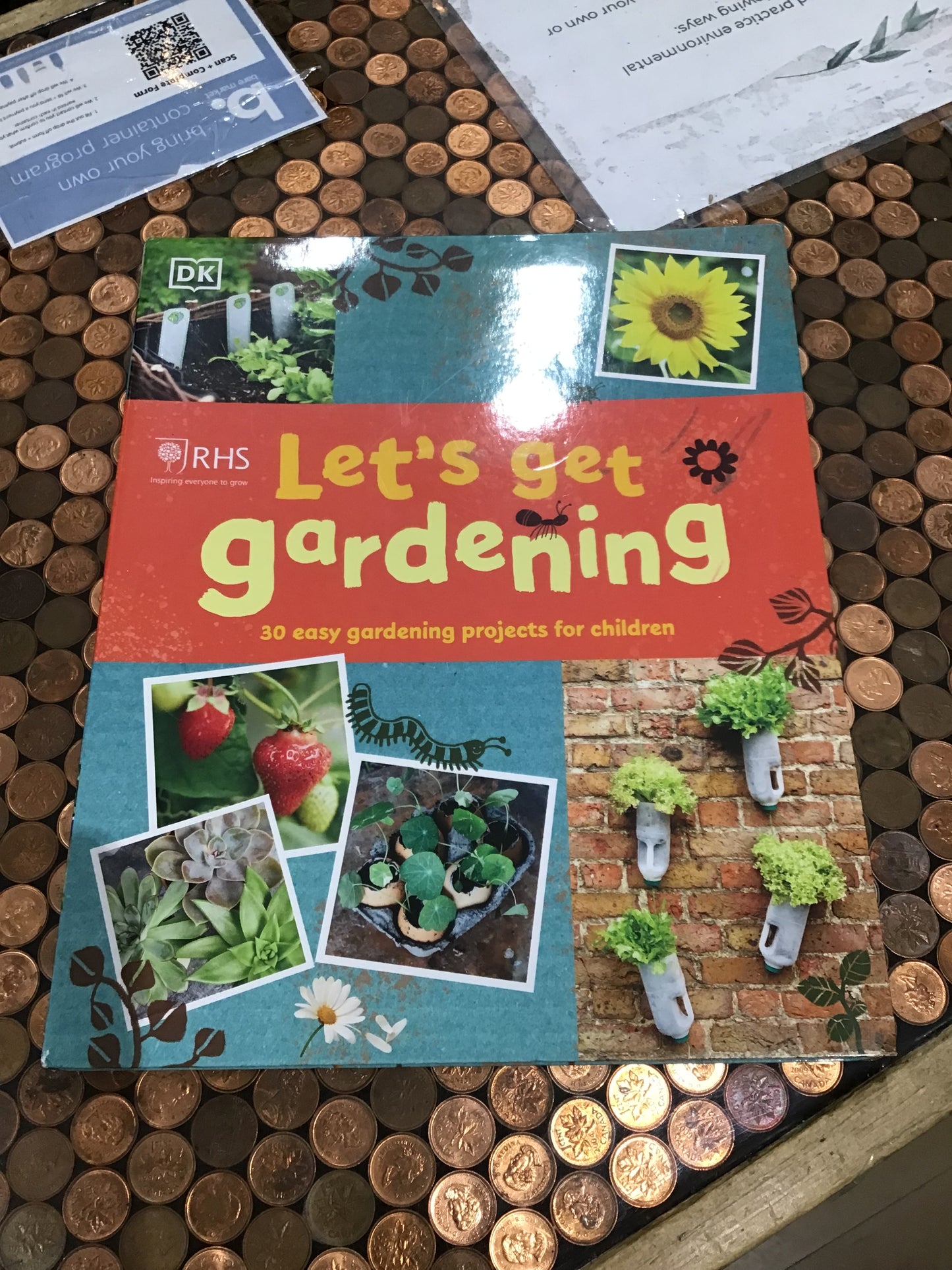 Let's Get Gardening - 30 easy projects for children