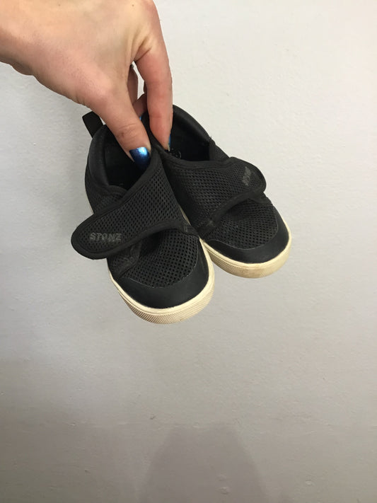 C5 black Stonz