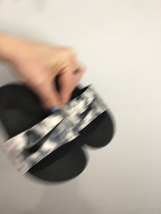 C12  Nike slides