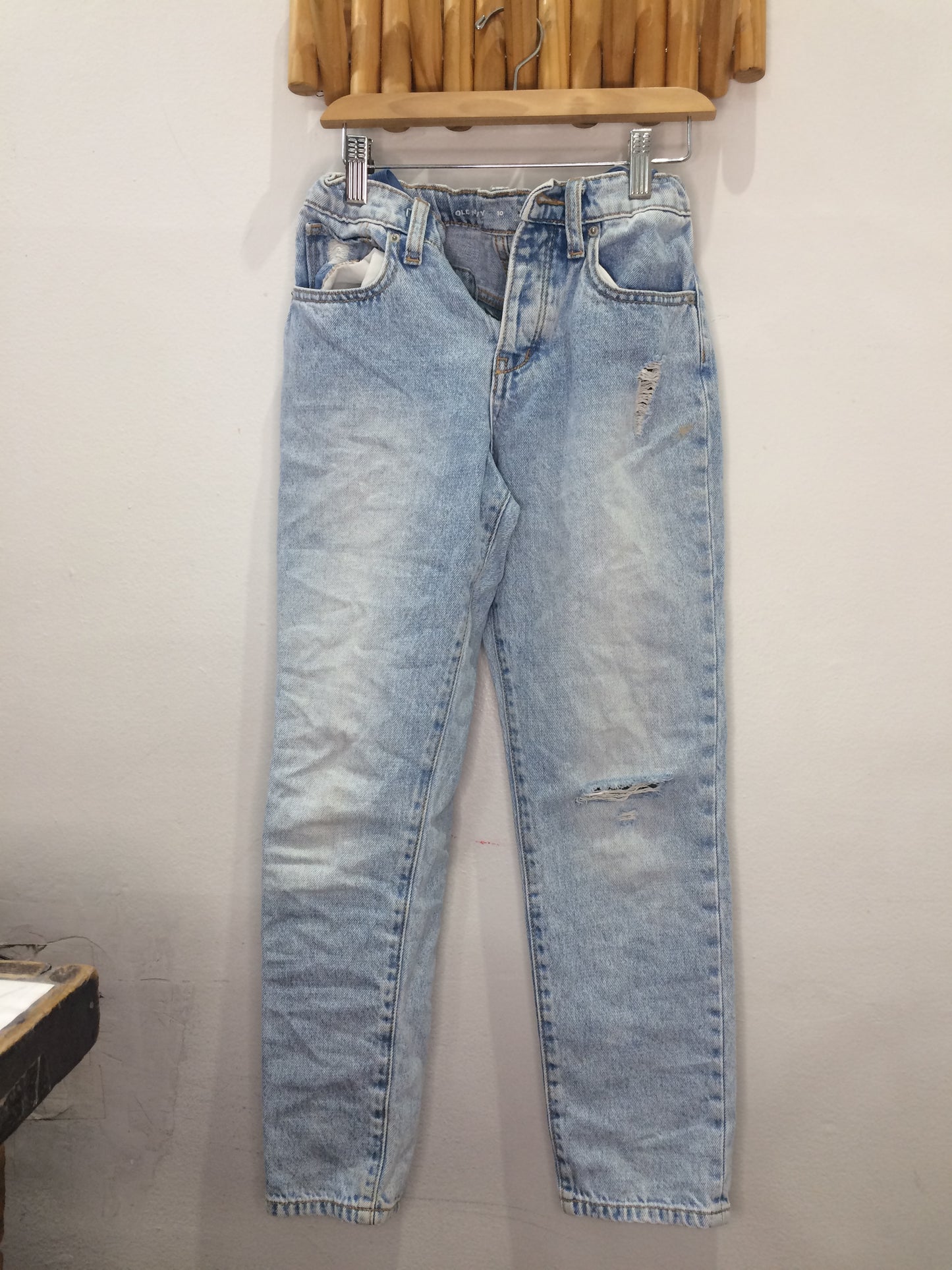 Distressed OG straight jeans 10y