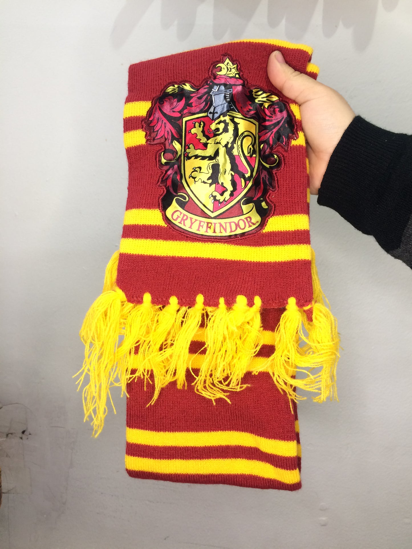 Gryffindor scarf- one size