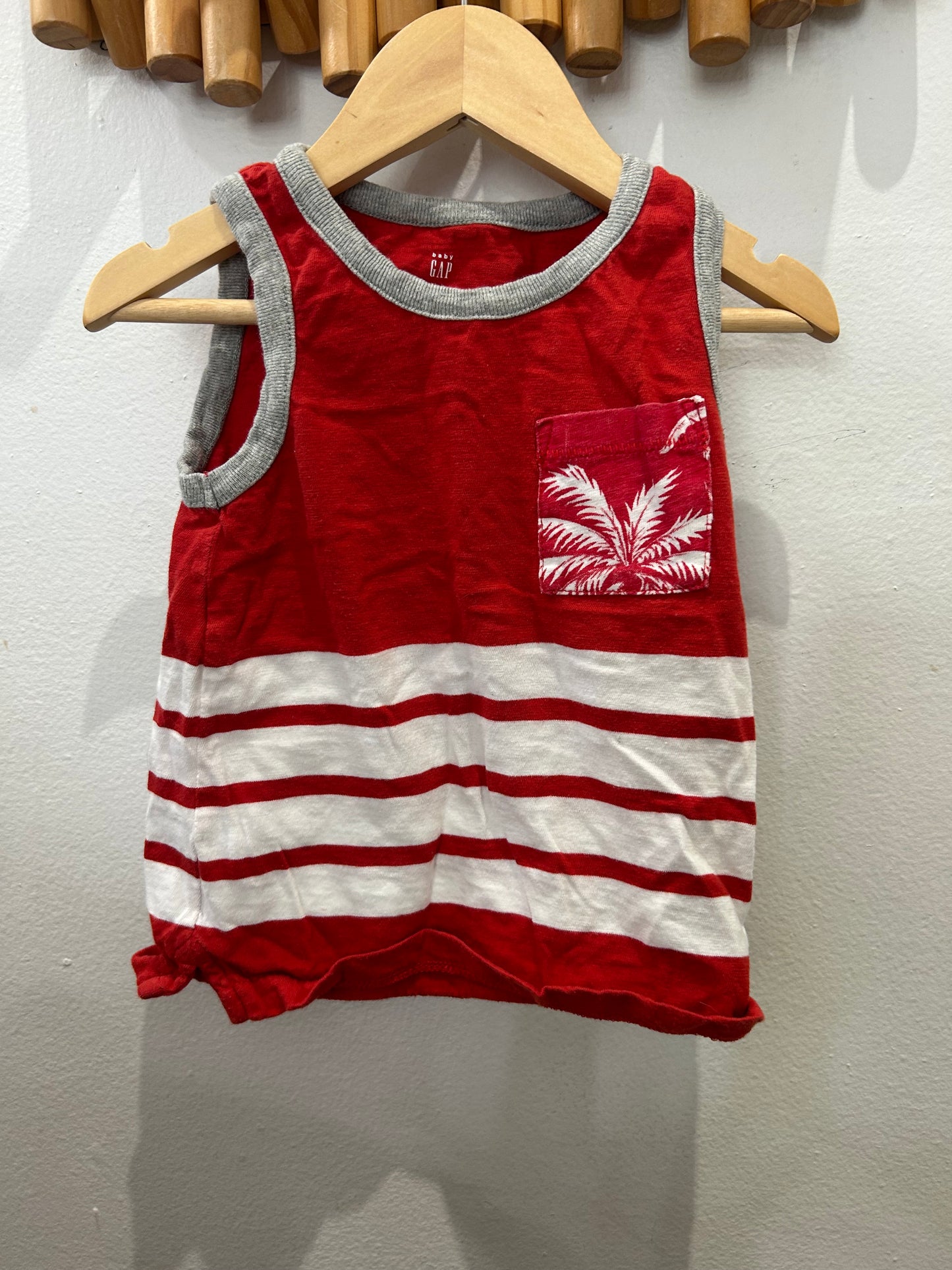 Red stripe tanktop 3y