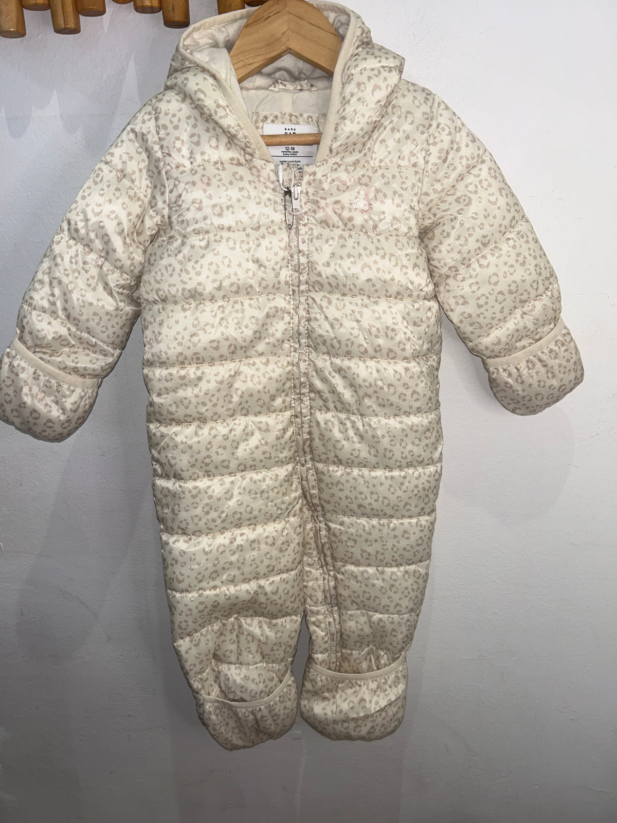 Leopard lightweight snowsuit 12-18m