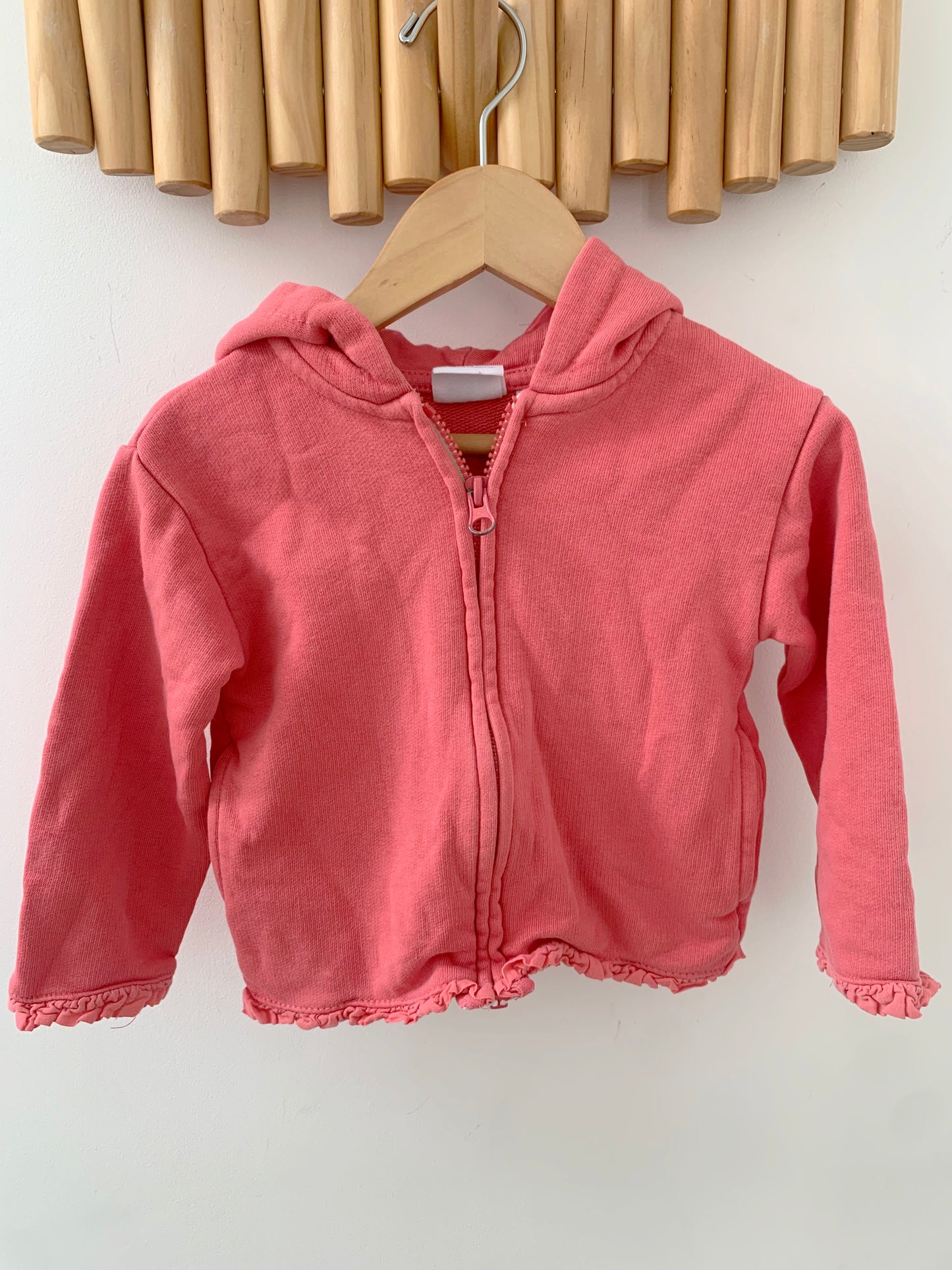 Bright pink sweatshirt 12-18m