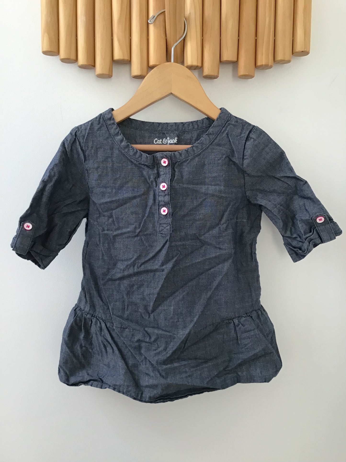 Chambray henley blouse 5y